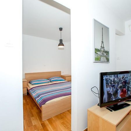 Apartments Harbour Senj  Rom bilde